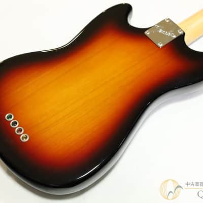 Fender American Performer Mustang Bass 3-Color Sunburst image 5