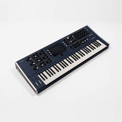 Waldorf Quantum MK2 61-Key Hybrid Synthesizer 2023 - Present - Blue image 1