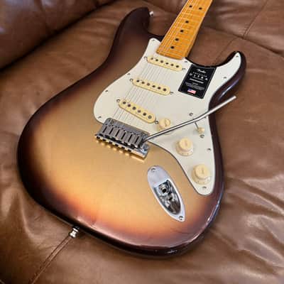 Fender AMERICAN ULTRA STRATOCASTER® 2022 - Mocha Burst image 8