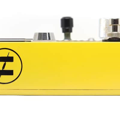 CopperSound Broadway Germanium Preamp & Treble Booster in '52 Butterscotch, Black Guard, Chrome Knobs, Chrome Hardware image 5