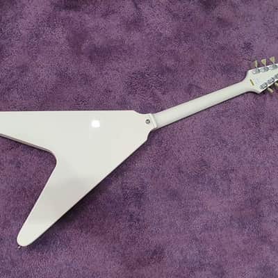 Tokai Flying V FV 63 Limited Edition Vintage White image 4