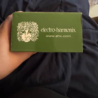 2008 - Present Electro-Harmonix Bass Big Muff Pi Distortion / Sustainer - Green image 12