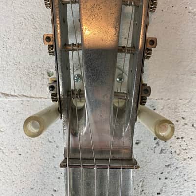Rickenbacker Frying Pan Lap Steel 1930 - with original case image 5