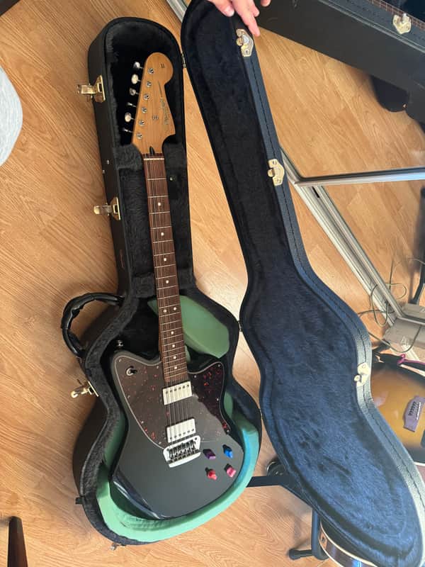 Fender Deluxe Series Toronado 1999 - 2006 - Black image 1