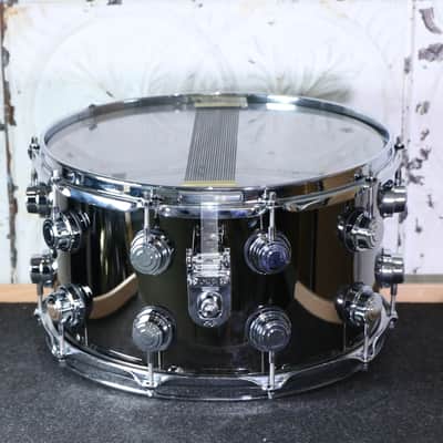 DEMO DW Collectors Black Nickel over Brass Snare Drum 14X8in image 3