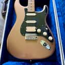 Fender Vintera Stratocaster Road Worn - Firemist Gold