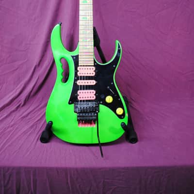 Ibanez JEM777-LG Steve Vai Signature with Edge Tremolo 1987 - 1988 - Loch Ness Green image 1