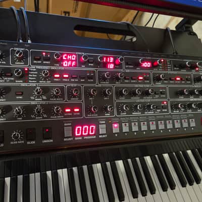 Sequential Prophet-6 Desktop 6-Voice Polyphonic Synthesizer 2018 - 2020 - Black with Wood Sides image 3