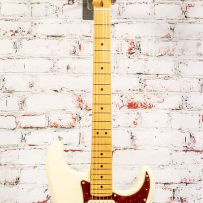 Fender - 2021 American Professional II Stratocaster HSS - Electric Guitar - Olympic White - w/OHSC USED image 6