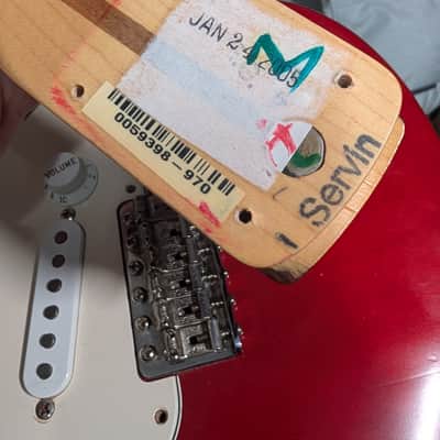 2005 Fender Highway One Stratocaster with Rosewood Fretboard - Crimson Red Transparent image 18