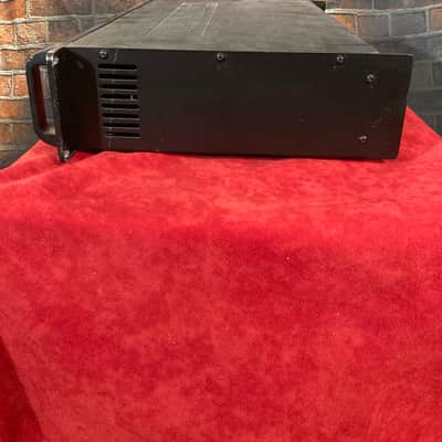Technical Pro LR-2000 Professional Amp image 6