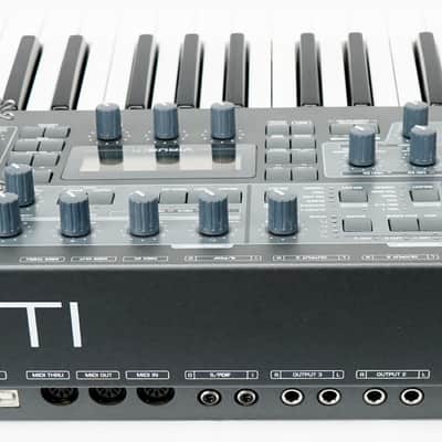 Access Virus Ti2 Darkstar Synthesizer Keyboard + Top Zustand + 1,5J Garantie image 8