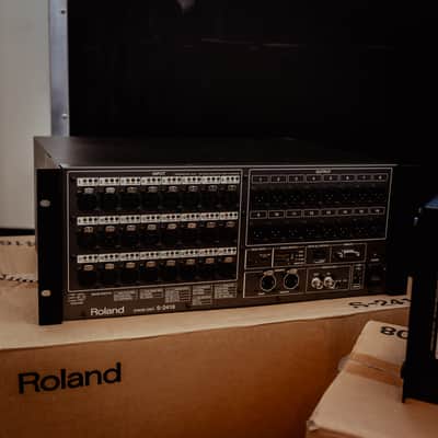 Roland M-5000 Digital Mixing Console w/S-1608 Stage Unit & S-2416 Stage Unit image 8