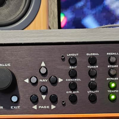 Fractal Audio Axe-FX Ultra (with Roland USB/MIDI Interface) image 2