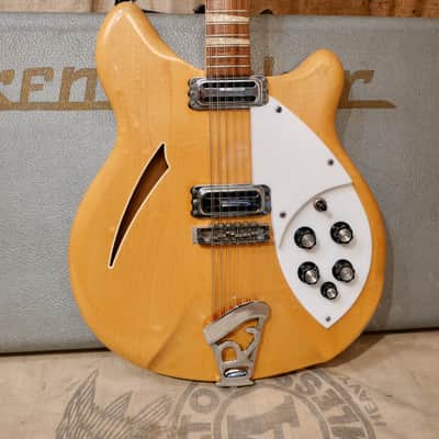 Rickenbacker 360/12 1965 - Mapleglo image 2
