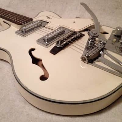1960's Sekova White Hollowbody Electric Guitar Japan MIJ image 10