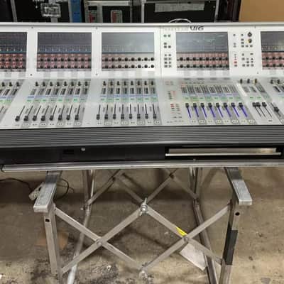 Soundcraft Vi6 Digital Console W/Stagebox and Case #7221 (One)THS image 3