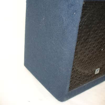 Yorkville Bass Master 100 Legacy Series 100-Watt 1x15" Bass Amp image 3