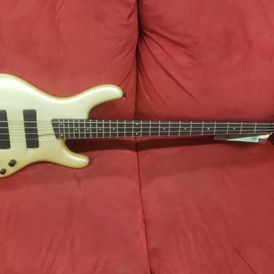 Ibanez EDB 600 Ergodyne Bass Pearl White Satin image 4