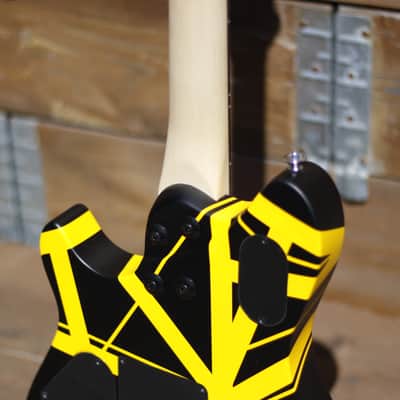 EVH  Wolfgang® Special Striped Series - Black and Yellow image 13
