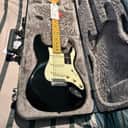 Fender American Professional II Stratocaster USA Black Maple w/ Deluxe Case