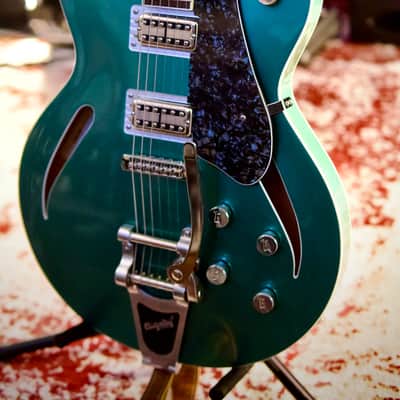 UPGRADED Gretsch G5620T Electromatic image 2
