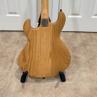 1982 Peavey T-15 – Made in USA – Natural – Serial #01002145 incl hard case image 11