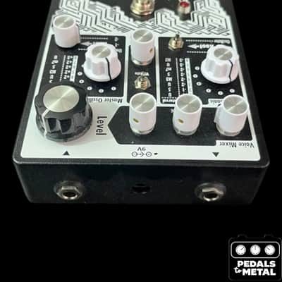 EarthQuaker Devices Data Corrupter Modulated Monophonic Harmonizing PPL 2017 - Present - Various - X18932 image 3