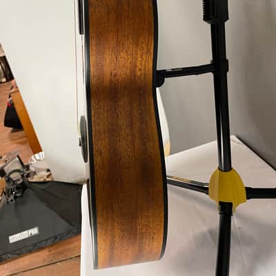 Alvarez  AMP660ESHB Acoustic Electric Parlor Guitar  2020’s Shadowburst image 6