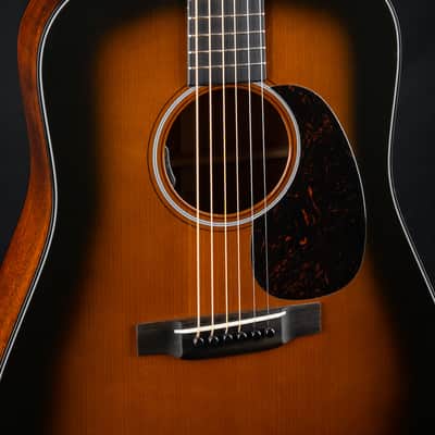 Martin D-18 Custom Authentic 1937 Inspired Adirondack Spruce VTS and Premium Mahogany Sunburst with Pickup Used (2021) image 8
