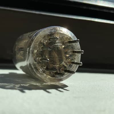 VINTAGE 1962 MULLARD ECC83 / 12AX7  - BLACKBURN FACTORY - MADE IN THE UK - BRITISH VALVE ASSOC STAMP - VERY GOOD CONDITION image 7