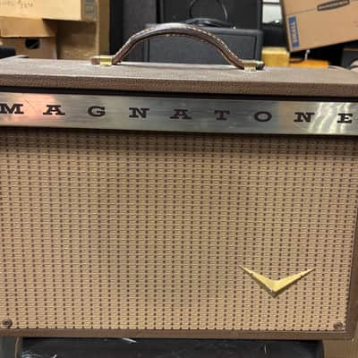 Vintage Magnatone 210 1959 1X8” Tube Amp Vibrato image 1