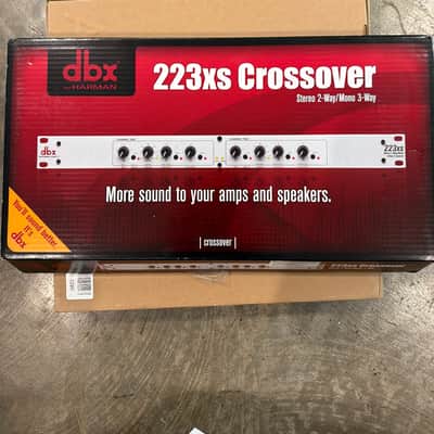 dbx 223xs XLR Stereo 2-Way/Mono 3-Way Crossover 2010s - Silver image 2