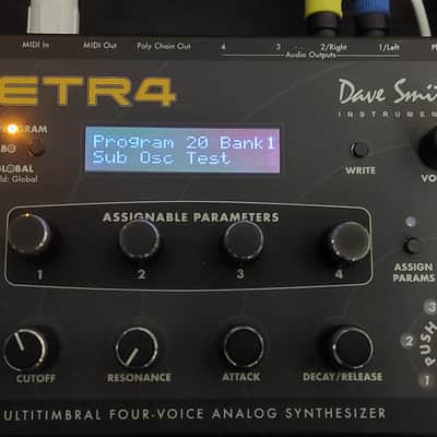 Dave Smith Instruments Tetra Desktop 4-Voice Polyphonic Synthesizer 2009 - 2016 - Black