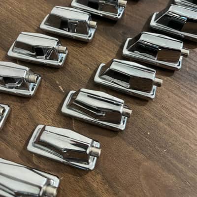 Set of (16) - Vintage Pearl MLX/DLX Tom/Floor Tom Drum Lugs Bild 6