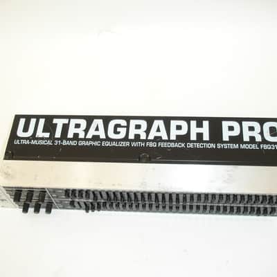 Behringer FBQ3102 ULTRAGRAPH PRO 31-Band Stereo Graphic Equalizer w/ FBQ Feedback Detection System image 2
