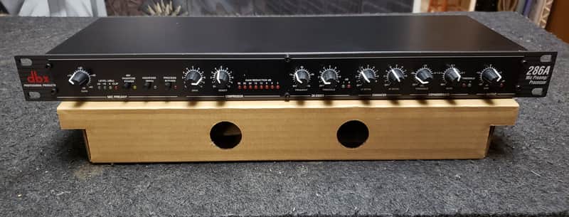dbx 286A Mic Preamp / Processor 2000s - Black image 1