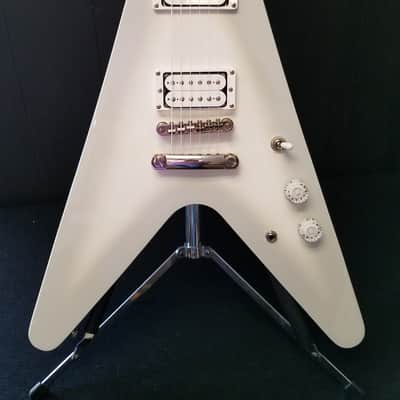 Epiphone Brendon Small Snow Flying V Falcon LTD 2016 White Burst image 4