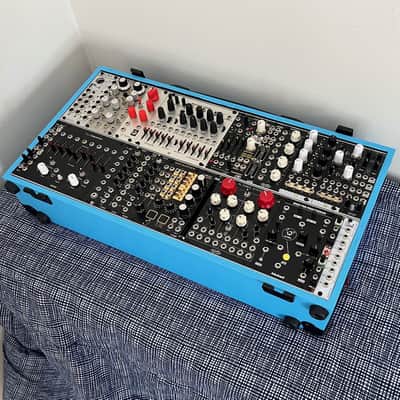 Travel 6U 104hp Powered Eurorack Case image 1