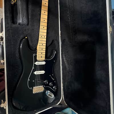 Fender Stratocaster image 3