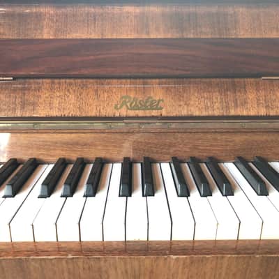 Beautiful sounding Rösler ''upright'' piano (vintage) Bild 3