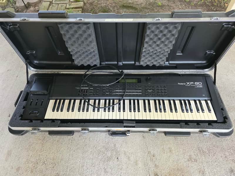 Roland XP-80 Music Workstation 64 voice4x Expansion image 1
