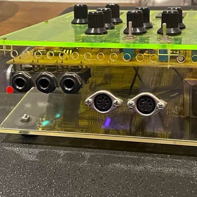 Atomosynth Krakken - Rare luminous green ltd edition image 2