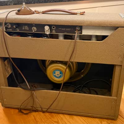 Fender 6G11 Vibrolux 1963 Brownface Guitar Combo Amplifier image 4