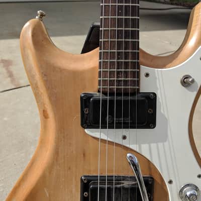 Mosrite Ventures II - 1965 - Wood Color - with Original Case image 3