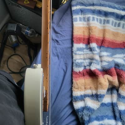 Fender Artist series Mike Dirnt 2022 - Roadworn image 4