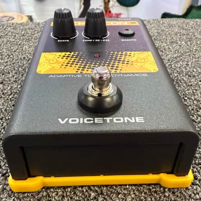 TC Helicon VoiceTone T1 Vocal Tone & Dynamics Pedal - Pre Owned image 2