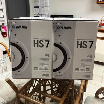 Yamaha HS7 6.5" Powered Studio Monitor (Pair) - White image 6