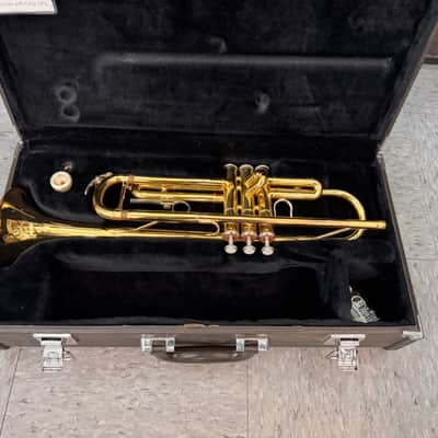 Yamaha YTR‑2335 Standard Student Bb Trumpet 2010s - Brass image 1