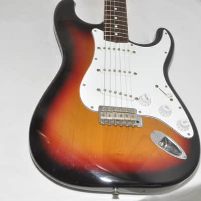 Fender Japan ST-62（3TS）'62 Stratocaster 3-Tone Electric Guitar Ref No.5916 image 3